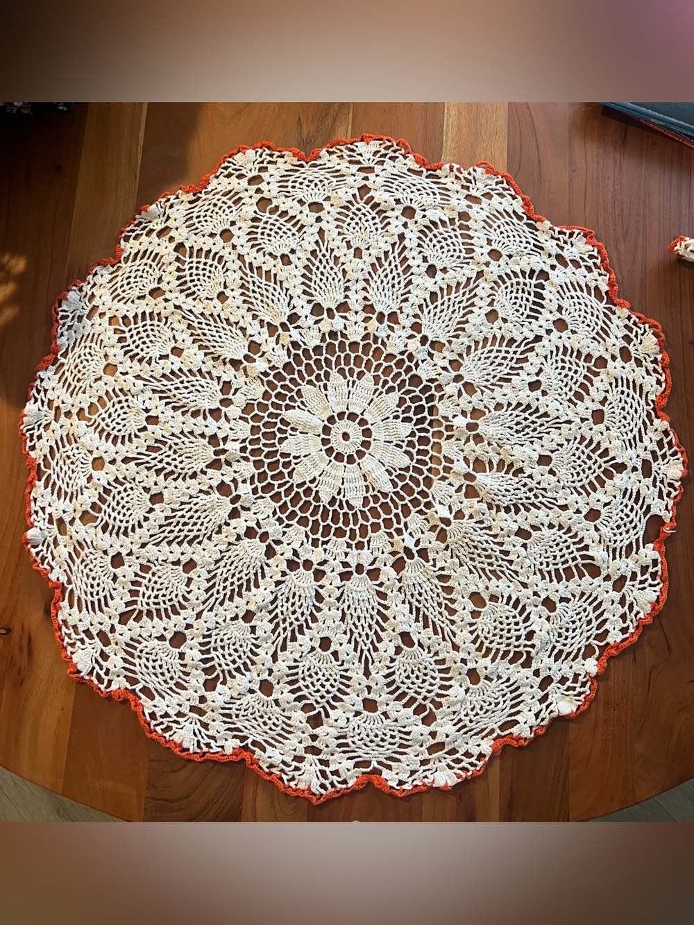 Vintage Hand Crocheted Pineapple Doily Table Topper Set Cream Orange 4pc